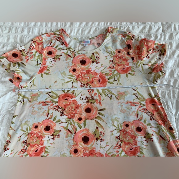 LuLaRoe Floral Short-Sleeve Swing Dress in Coral on Cream - Picture 12 of 16